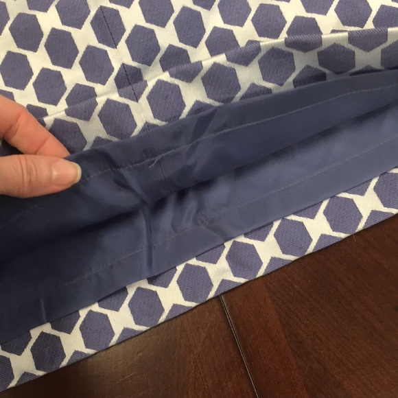Ann Taylor LOFT Petites size 00P hexagon skirt - Picture 6 of 8